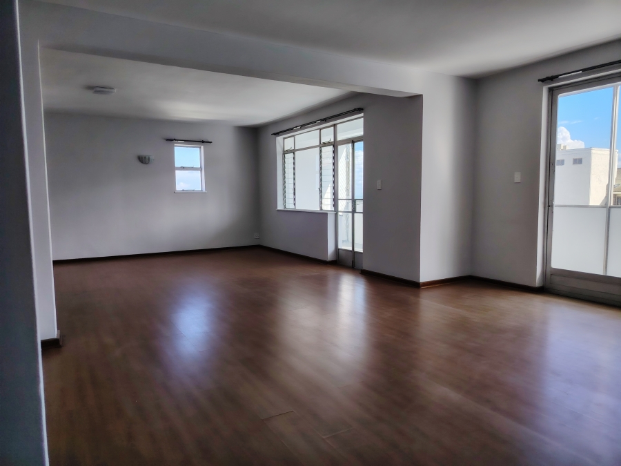 To Let 3 Bedroom Property for Rent in Strand Central Western Cape